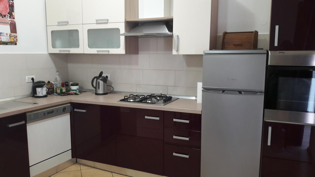 Kaic 1045 Apartment *